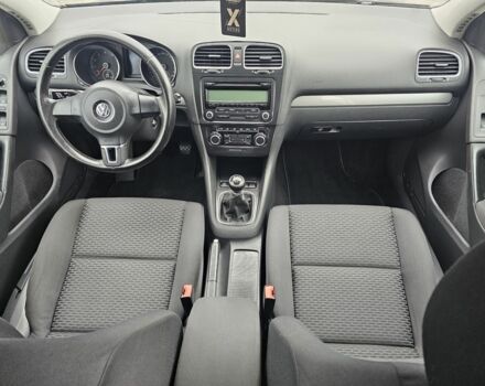 Чорний Фольксваген Гольф, об'ємом двигуна 1.6 л та пробігом 215 тис. км за 7900 $, фото 21 на Automoto.ua