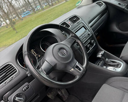 Черный Фольксваген Гольф, объемом двигателя 1.39 л и пробегом 251 тыс. км за 8400 $, фото 17 на Automoto.ua