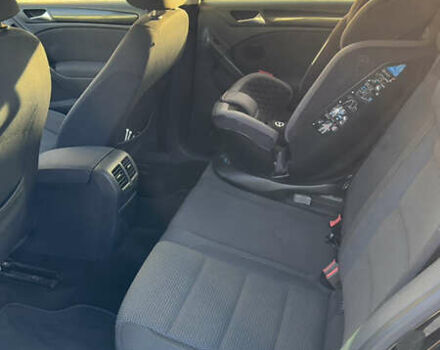 Чорний Фольксваген Гольф, об'ємом двигуна 1.39 л та пробігом 205 тис. км за 7500 $, фото 10 на Automoto.ua