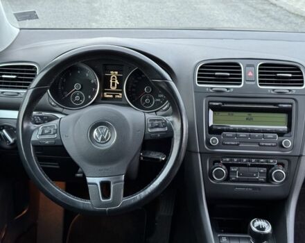 Черный Фольксваген Гольф, объемом двигателя 1.4 л и пробегом 168 тыс. км за 7350 $, фото 19 на Automoto.ua