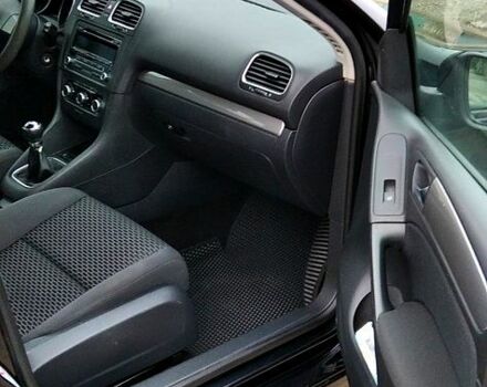 Черный Фольксваген Гольф, объемом двигателя 1.4 л и пробегом 201 тыс. км за 7000 $, фото 9 на Automoto.ua