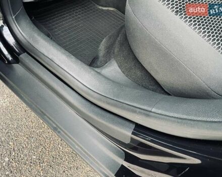 Черный Фольксваген Гольф, объемом двигателя 1.6 л и пробегом 247 тыс. км за 7950 $, фото 49 на Automoto.ua