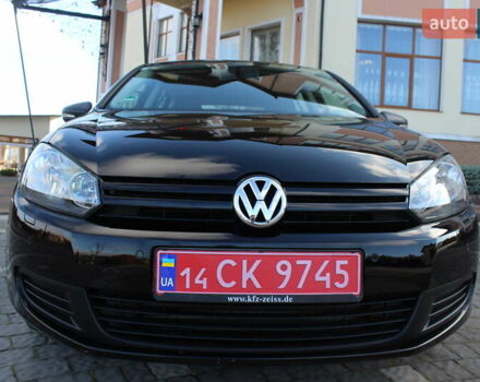 Черный Фольксваген Гольф, объемом двигателя 1.6 л и пробегом 210 тыс. км за 7350 $, фото 17 на Automoto.ua