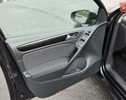 Черный Фольксваген Гольф, объемом двигателя 1.39 л и пробегом 197 тыс. км за 7350 $, фото 66 на Automoto.ua