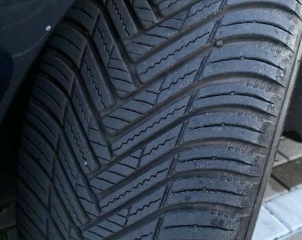 Черный Фольксваген Гольф, объемом двигателя 1.39 л и пробегом 227 тыс. км за 8300 $, фото 26 на Automoto.ua