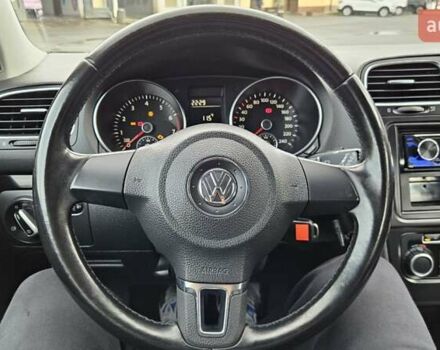 Черный Фольксваген Гольф, объемом двигателя 1.39 л и пробегом 197 тыс. км за 7350 $, фото 75 на Automoto.ua