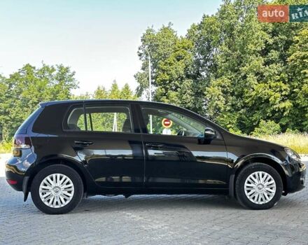 Черный Фольксваген Гольф, объемом двигателя 1.6 л и пробегом 217 тыс. км за 7199 $, фото 41 на Automoto.ua
