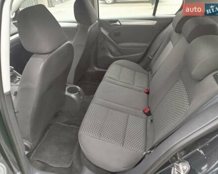 Черный Фольксваген Гольф, объемом двигателя 1.4 л и пробегом 228 тыс. км за 6800 $, фото 15 на Automoto.ua