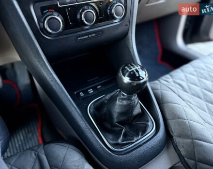 Фольксваген Гольф 2009 у Хмельницькому на Automoto.ua Чорний Фольксваген Гольф, об'ємом двигуна 1.97 л та пробігом 276 тис. км за 7499 $, фото 38 на Automoto.ua