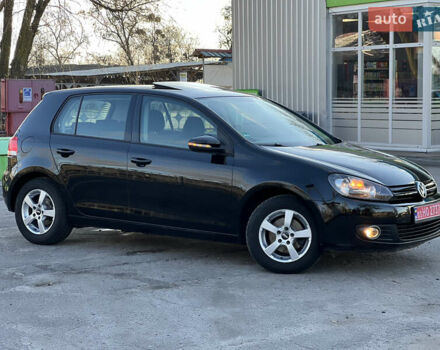 Черный Фольксваген Гольф, объемом двигателя 1.6 л и пробегом 210 тыс. км за 8150 $, фото 13 на Automoto.ua