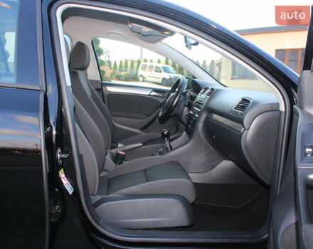 Чорний Фольксваген Гольф, об'ємом двигуна 1.6 л та пробігом 210 тис. км за 7290 $, фото 65 на Automoto.ua