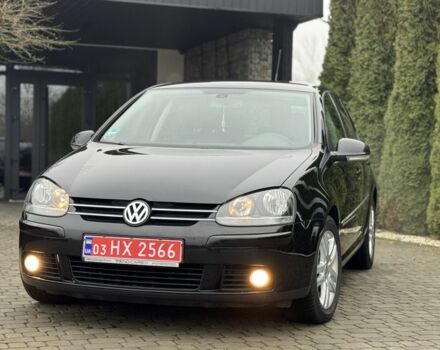Черный Фольксваген Гольф, объемом двигателя 0 л и пробегом 270 тыс. км за 5700 $, фото 1 на Automoto.ua