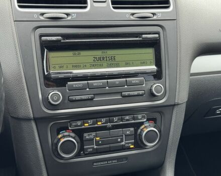 Черный Фольксваген Гольф, объемом двигателя 1.4 л и пробегом 168 тыс. км за 6850 $, фото 17 на Automoto.ua