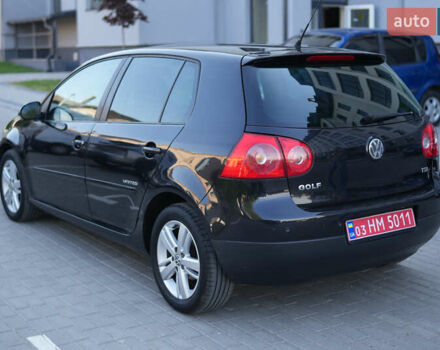 Черный Фольксваген Гольф, объемом двигателя 1.4 л и пробегом 258 тыс. км за 5999 $, фото 2 на Automoto.ua