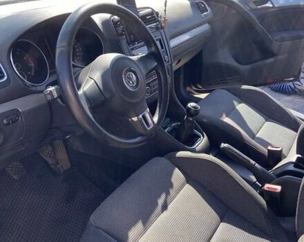 Черный Фольксваген Гольф, объемом двигателя 1.39 л и пробегом 193 тыс. км за 7600 $, фото 2 на Automoto.ua