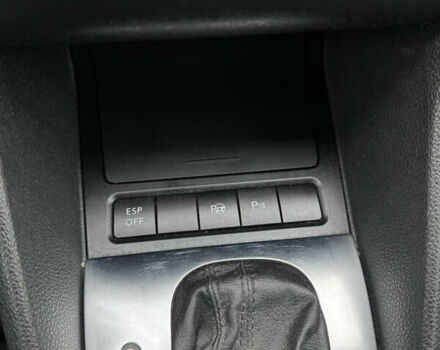 Черный Фольксваген Гольф, объемом двигателя 1.39 л и пробегом 251 тыс. км за 8400 $, фото 23 на Automoto.ua