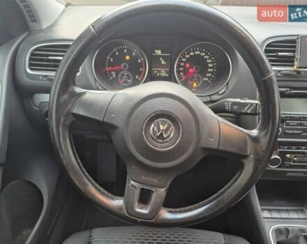 Черный Фольксваген Гольф, объемом двигателя 1.6 л и пробегом 217 тыс. км за 6500 $, фото 9 на Automoto.ua