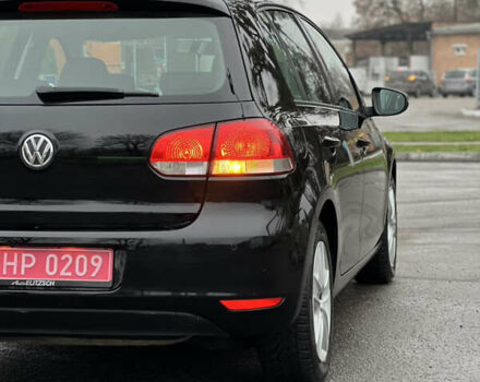 Черный Фольксваген Гольф, объемом двигателя 1.6 л и пробегом 241 тыс. км за 7999 $, фото 22 на Automoto.ua