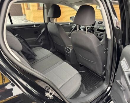 Черный Фольксваген Гольф, объемом двигателя 1.4 л и пробегом 193 тыс. км за 7600 $, фото 12 на Automoto.ua