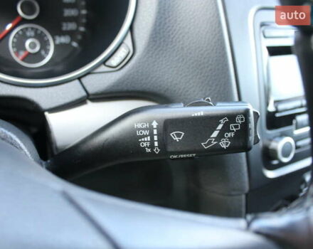 Черный Фольксваген Гольф, объемом двигателя 1.6 л и пробегом 210 тыс. км за 7350 $, фото 49 на Automoto.ua