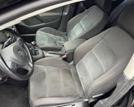 Чорний Фольксваген Гольф, об'ємом двигуна 1.4 л та пробігом 168 тис. км за 6800 $, фото 5 на Automoto.ua