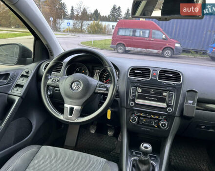 Фольксваген Гольф 2009 в Ровно на Automoto.ua Черный Фольксваген Гольф, объемом двигателя 1.97 л и пробегом 307 тыс. км за 7200 $, фото 23 на Automoto.ua