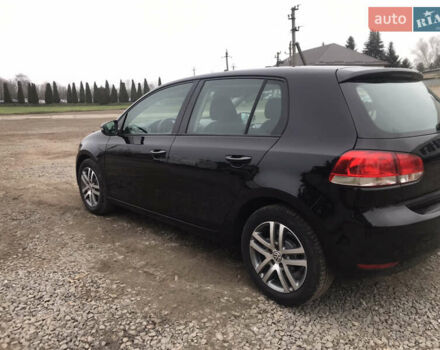 Черный Фольксваген Гольф, объемом двигателя 1.6 л и пробегом 232 тыс. км за 8200 $, фото 3 на Automoto.ua