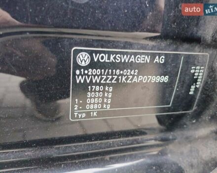 Черный Фольксваген Гольф, объемом двигателя 1.6 л и пробегом 187 тыс. км за 7800 $, фото 25 на Automoto.ua