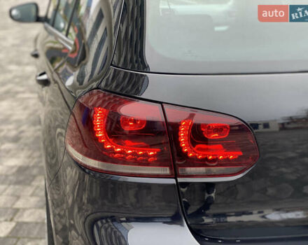 Черный Фольксваген Гольф, объемом двигателя 1.39 л и пробегом 190 тыс. км за 7200 $, фото 14 на Automoto.ua