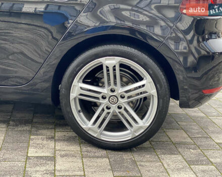 Черный Фольксваген Гольф, объемом двигателя 1.39 л и пробегом 190 тыс. км за 7200 $, фото 5 на Automoto.ua