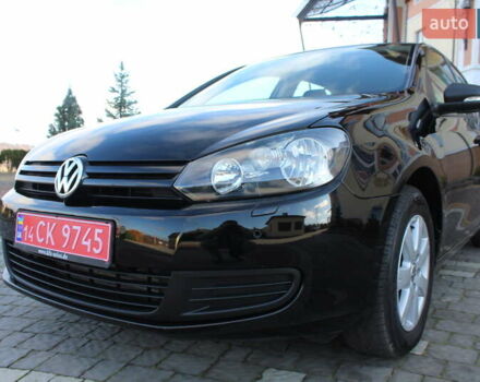Черный Фольксваген Гольф, объемом двигателя 1.6 л и пробегом 210 тыс. км за 7590 $, фото 31 на Automoto.ua