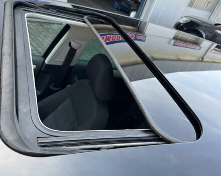 Чорний Фольксваген Гольф, об'ємом двигуна 1.39 л та пробігом 208 тис. км за 7900 $, фото 23 на Automoto.ua