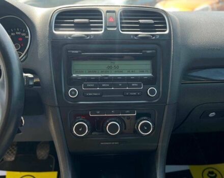 Черный Фольксваген Гольф, объемом двигателя 1.6 л и пробегом 194 тыс. км за 7300 $, фото 18 на Automoto.ua