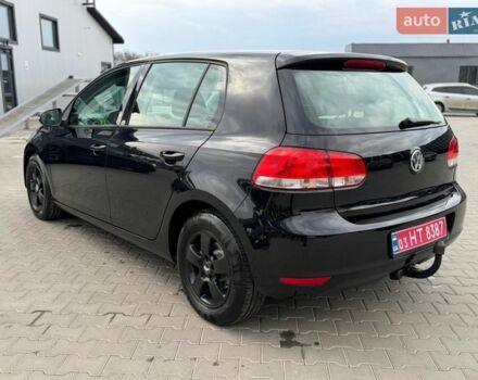 Черный Фольксваген Гольф, объемом двигателя 1.6 л и пробегом 194 тыс. км за 8800 $, фото 18 на Automoto.ua