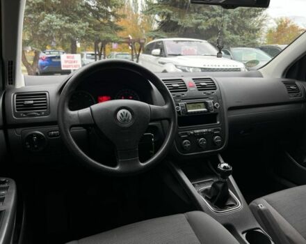 Черный Фольксваген Гольф, объемом двигателя 1.4 л и пробегом 208 тыс. км за 9200 $, фото 13 на Automoto.ua