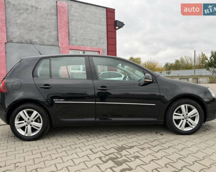 Черный Фольксваген Гольф, объемом двигателя 1.6 л и пробегом 189 тыс. км за 6650 $, фото 23 на Automoto.ua