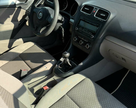 Чорний Фольксваген Гольф, об'ємом двигуна 1.6 л та пробігом 228 тис. км за 7200 $, фото 9 на Automoto.ua