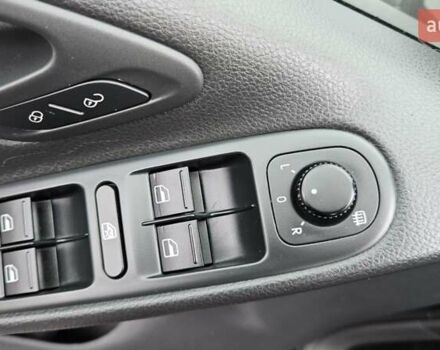 Черный Фольксваген Гольф, объемом двигателя 1.39 л и пробегом 197 тыс. км за 7350 $, фото 67 на Automoto.ua