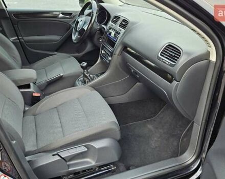 Черный Фольксваген Гольф, объемом двигателя 1.39 л и пробегом 197 тыс. км за 7350 $, фото 45 на Automoto.ua