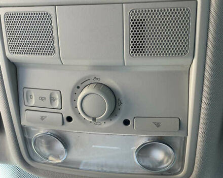 Чорний Фольксваген Гольф, об'ємом двигуна 1.39 л та пробігом 208 тис. км за 7900 $, фото 70 на Automoto.ua