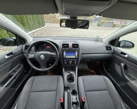 Чорний Фольксваген Гольф, об'ємом двигуна 0 л та пробігом 239 тис. км за 5699 $, фото 15 на Automoto.ua