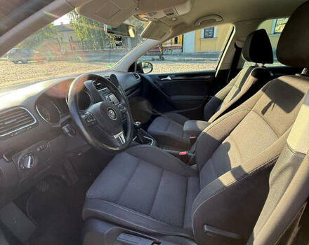 Черный Фольксваген Гольф, объемом двигателя 1.4 л и пробегом 201 тыс. км за 7700 $, фото 19 на Automoto.ua