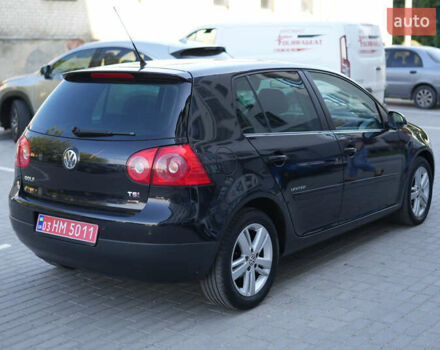 Черный Фольксваген Гольф, объемом двигателя 1.4 л и пробегом 258 тыс. км за 5999 $, фото 3 на Automoto.ua