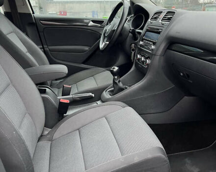 Черный Фольксваген Гольф, объемом двигателя 1.6 л и пробегом 241 тыс. км за 7999 $, фото 35 на Automoto.ua