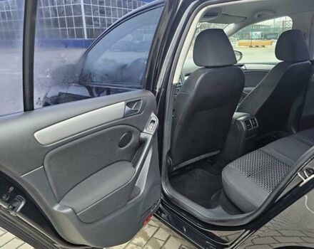 Черный Фольксваген Гольф, объемом двигателя 1.6 л и пробегом 218 тыс. км за 7900 $, фото 20 на Automoto.ua