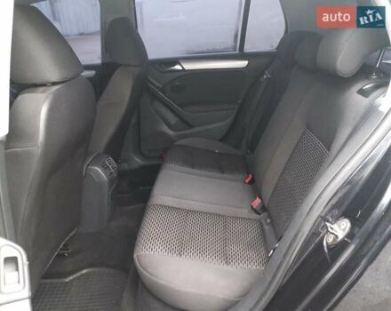 Черный Фольксваген Гольф, объемом двигателя 1.6 л и пробегом 214 тыс. км за 8200 $, фото 19 на Automoto.ua