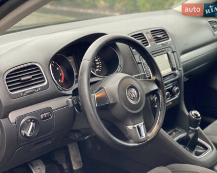Черный Фольксваген Гольф, объемом двигателя 1.39 л и пробегом 190 тыс. км за 7200 $, фото 23 на Automoto.ua
