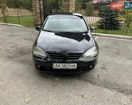 Черный Фольксваген Гольф, объемом двигателя 1.6 л и пробегом 196 тыс. км за 7000 $, фото 14 на Automoto.ua