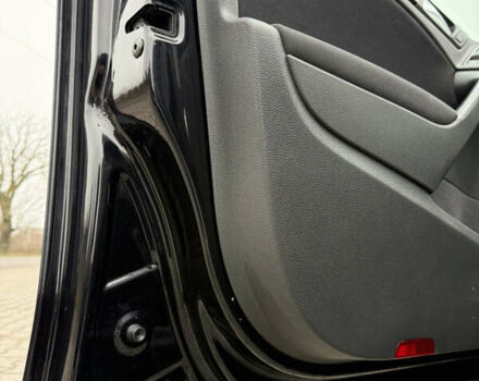 Черный Фольксваген Гольф, объемом двигателя 1.6 л и пробегом 198 тыс. км за 7899 $, фото 61 на Automoto.ua