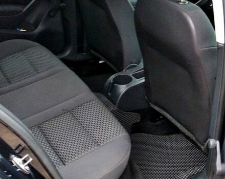 Черный Фольксваген Гольф, объемом двигателя 1.4 л и пробегом 201 тыс. км за 7000 $, фото 7 на Automoto.ua